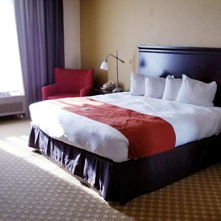 Quality Inn & Suites Alexandria Kültér fotó